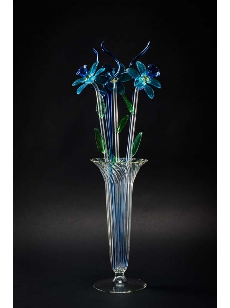 CONICAL VASE WITH 3 NARCISSUS AND 3 BRANCHES